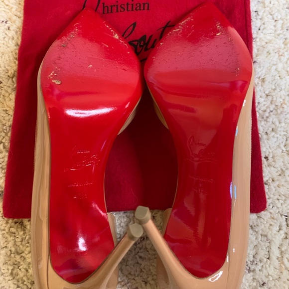 CHRISTIAN LOUBOUTIN nude heels - Picture 5 of 5